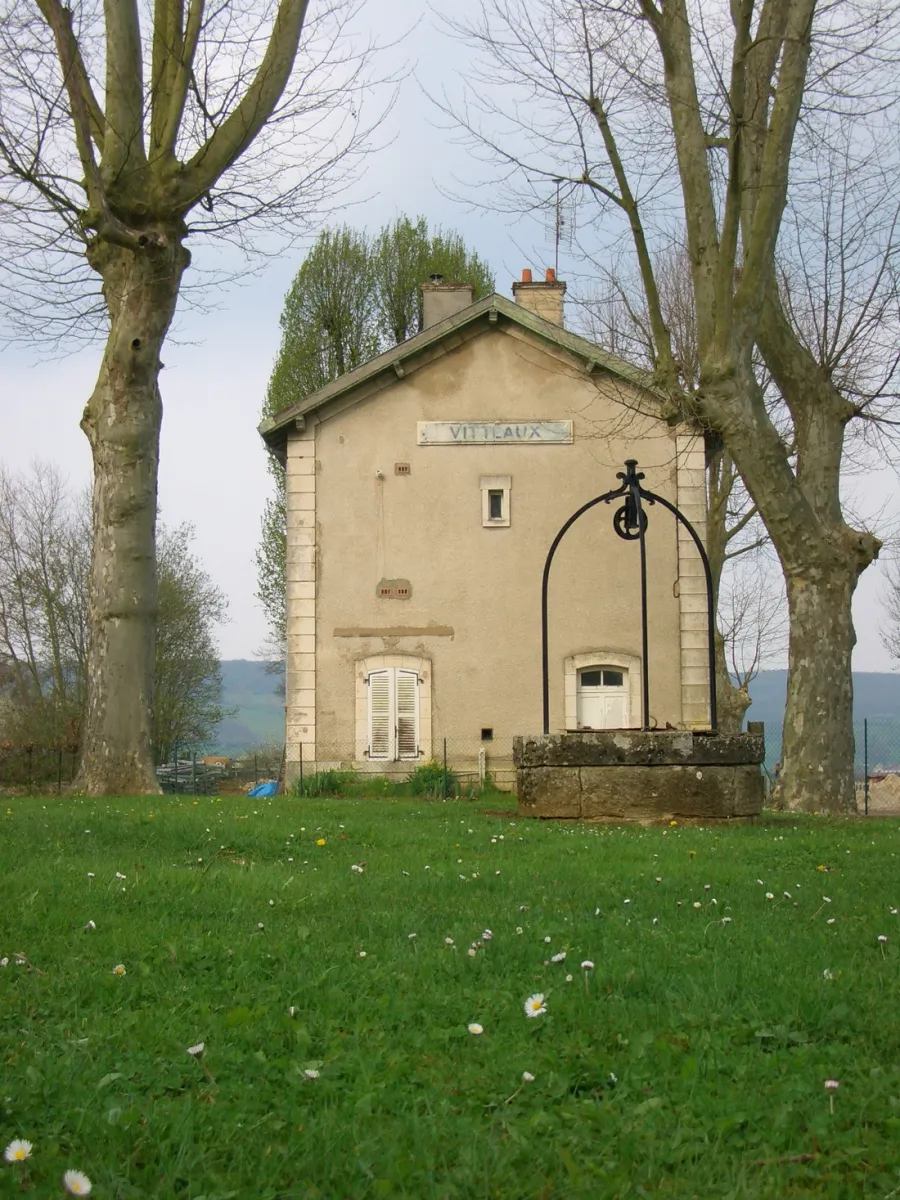 camping-municipal-la-gare-vitteaux-kbug7