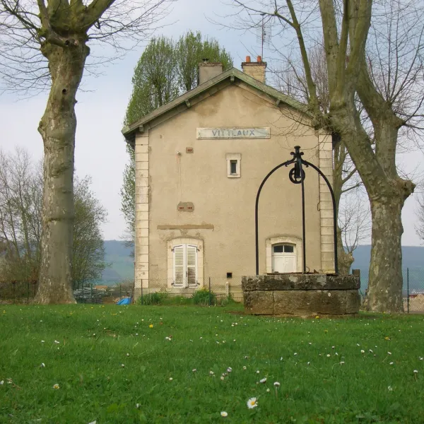 camping-municipal-la-gare-vitteaux-kbug7
