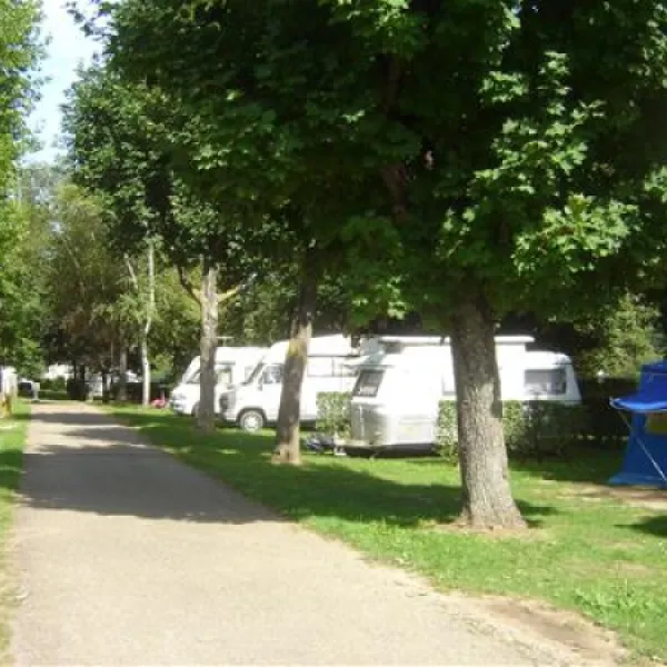 camping-de-riquewihr-riquewihr-zpekz