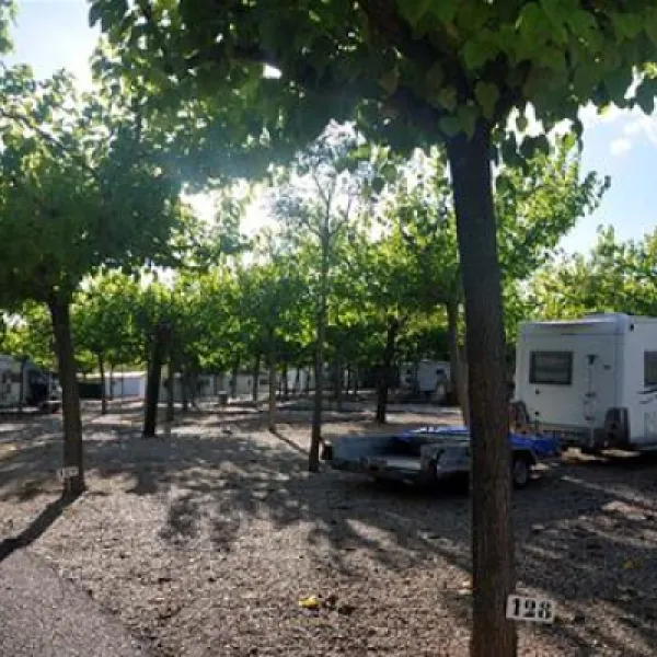 camping-carlos-iii-la-carlota-fxtzl