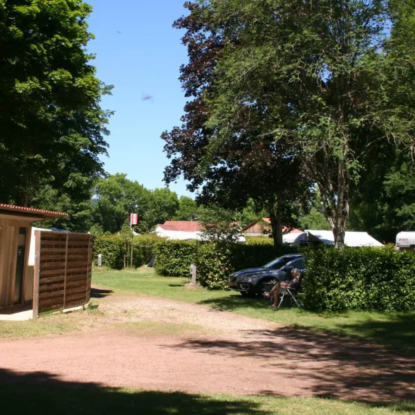 camping-municipal-les-deux-rivieres-la-celle-en-morvan-0dtzy