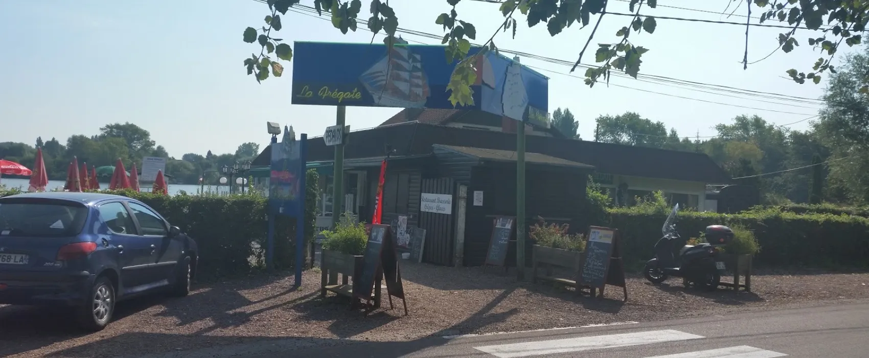 Camping Caravaning La Fregate