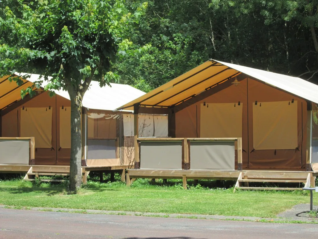 camping-municipal-du-val-de-boutonne-st-jean-d-angely-gp1gi