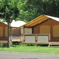 camping-municipal-du-val-de-boutonne-st-jean-d-angely-gp1gi