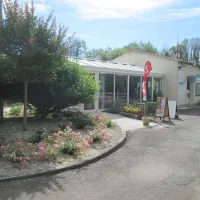 camping-municipal-du-val-de-boutonne-st-jean-d-angely-kuwli