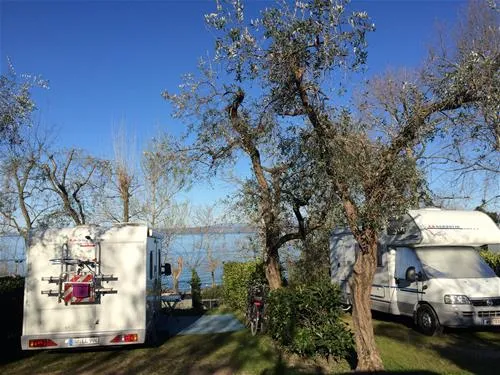 camping-cisano-cisano-di-bardolino-zbqsg