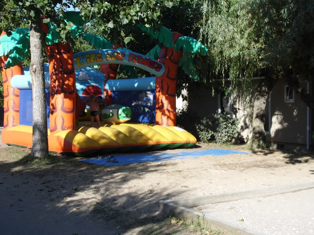 camping-les-oliviers-st-denis-d-oleron-xzfcq