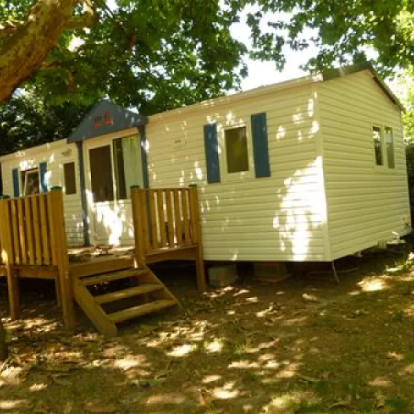 parc-camping-le-peyrolais-st-julien-de-peyrolas-y4y7y