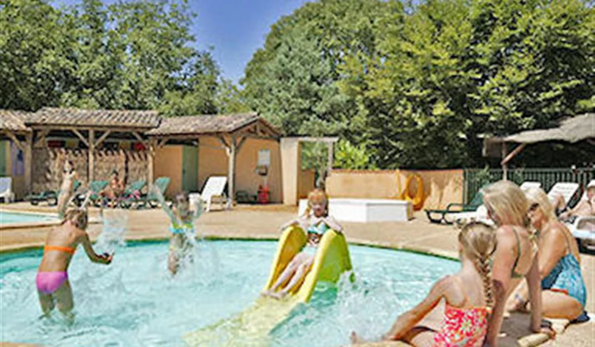 camping-le-perpetuum-domme-vlvhj