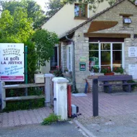 camping-caravaning-bois-de-la-justice-monnerville-k0plv