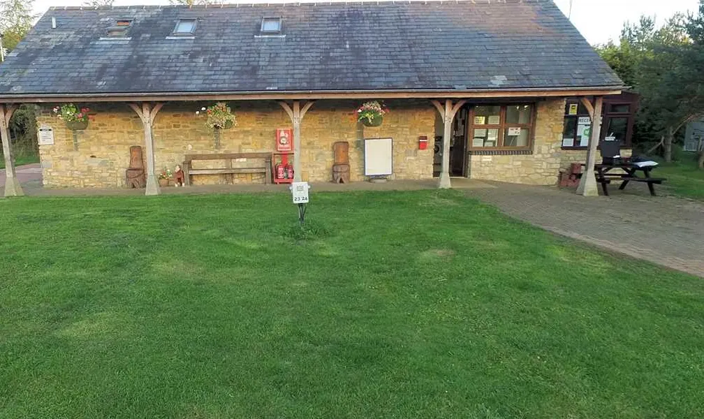 greenhill-farm-cc-leisure-park-bletchingdon-2ks7p