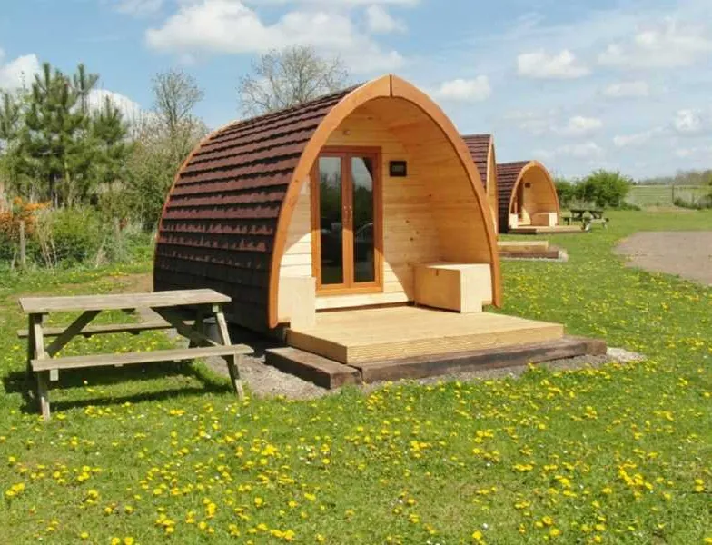 greenhill-farm-cc-leisure-park-bletchingdon-gejav