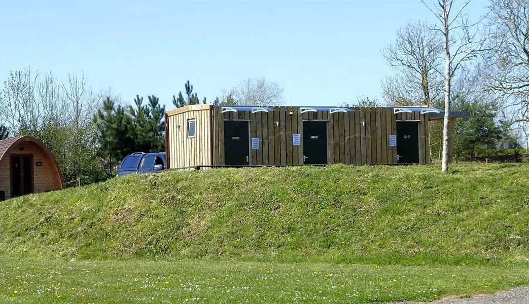greenhill-farm-cc-leisure-park-bletchingdon-huoff