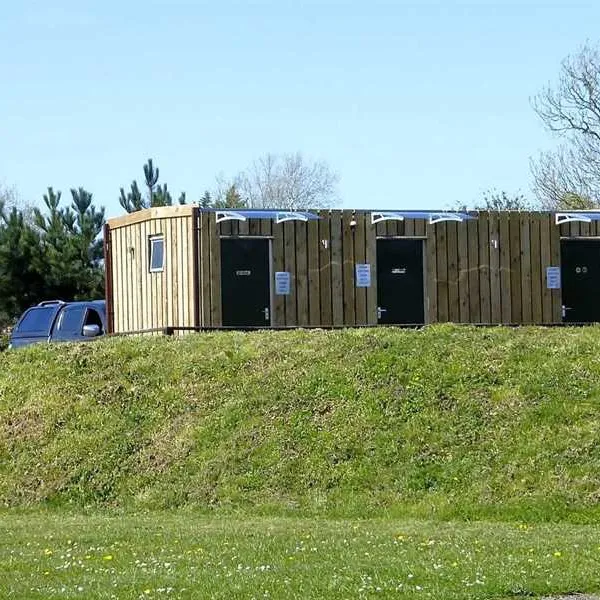 greenhill-farm-cc-leisure-park-bletchingdon-huoff