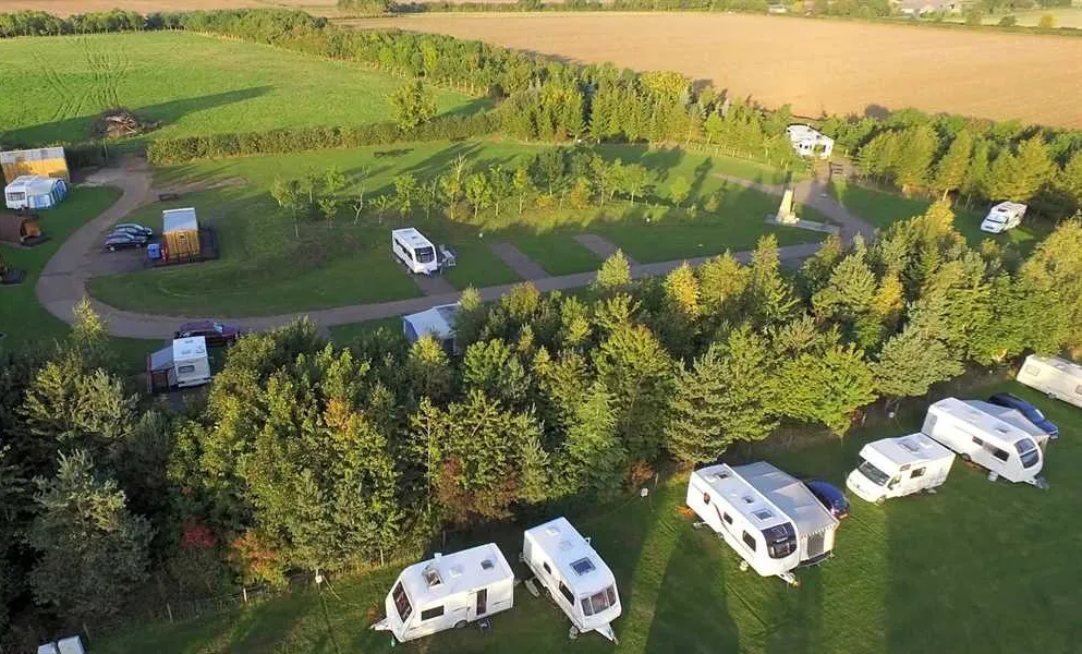 greenhill-farm-cc-leisure-park-bletchingdon-pvuvh