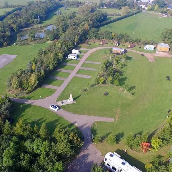 greenhill-farm-cc-leisure-park-bletchingdon-yodni