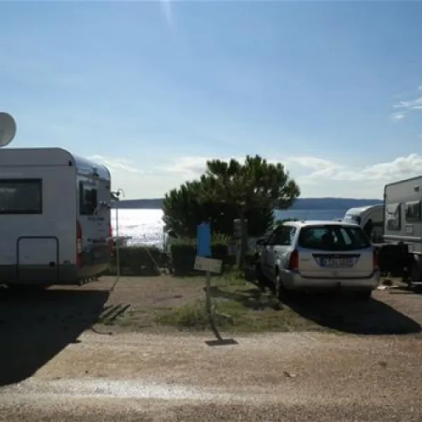 camping-krk-krk-iy5qu