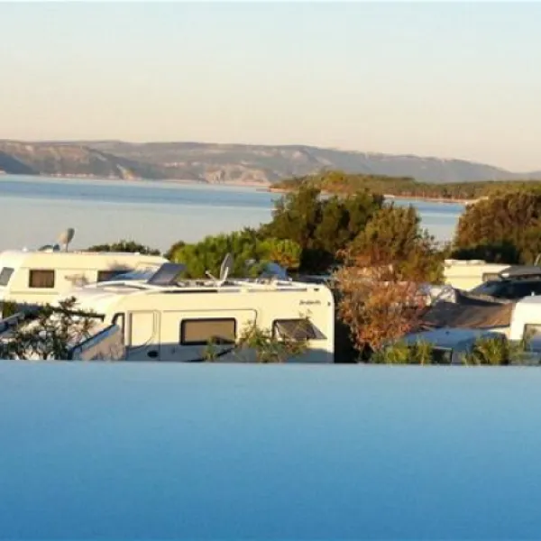 camping-krk-krk-ufcp0