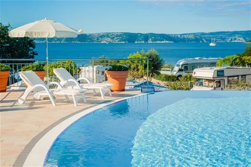 camping-krk-krk-wjlc8