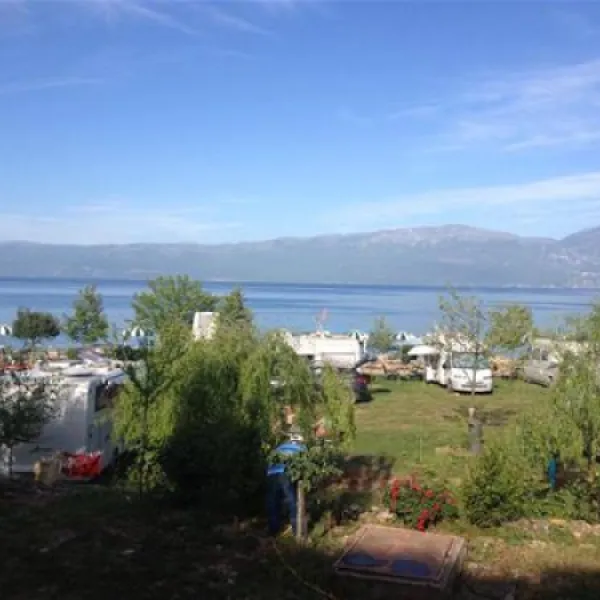 camping-peshku-pogradec-0bqc3
