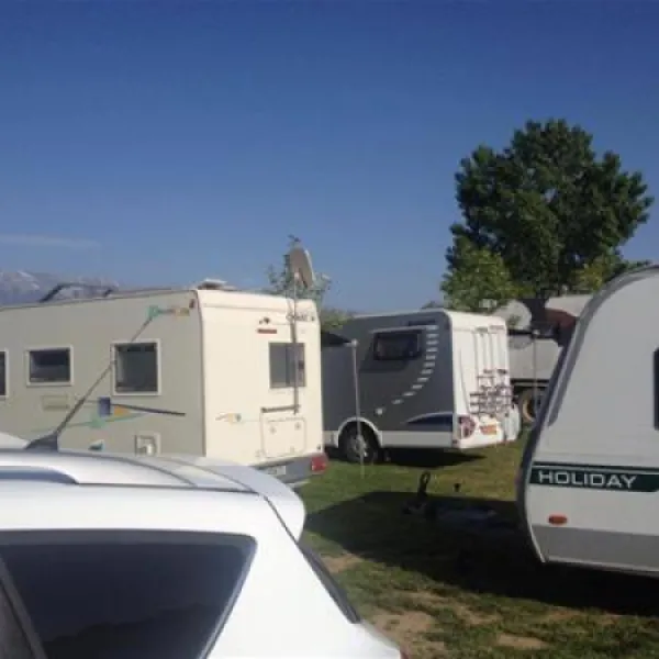 camping-peshku-pogradec-2r4xz