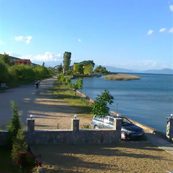 camping-peshku-pogradec-5emts