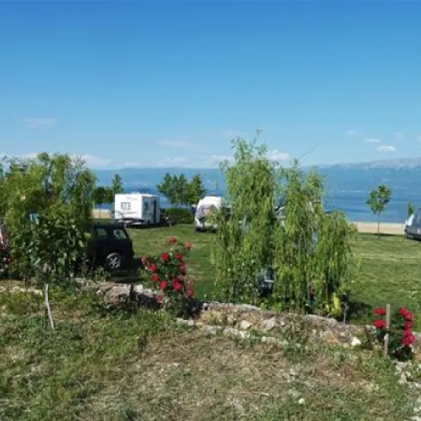 camping-peshku-pogradec-cnkjg
