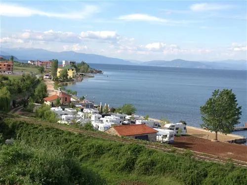 camping-peshku-pogradec-eotxz
