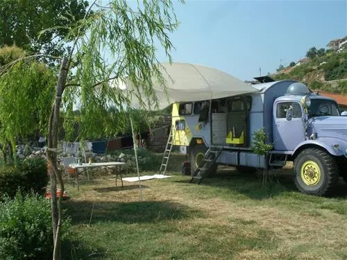camping-peshku-pogradec-hi1f5