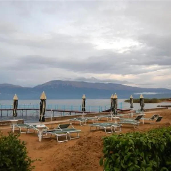 camping-peshku-pogradec-lfucw
