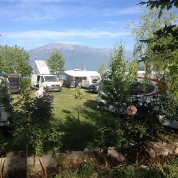 camping-peshku-pogradec-nf9dc