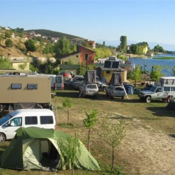 camping-peshku-pogradec-u5w8n