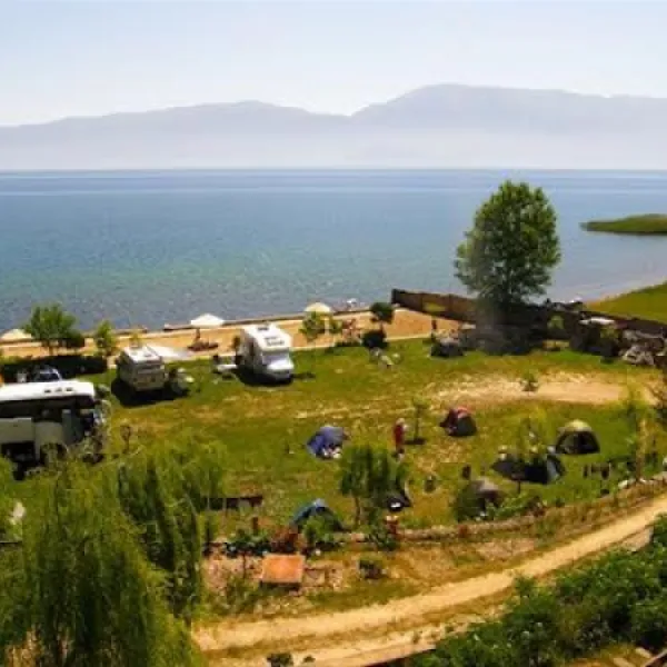 camping-peshku-pogradec-unwxc
