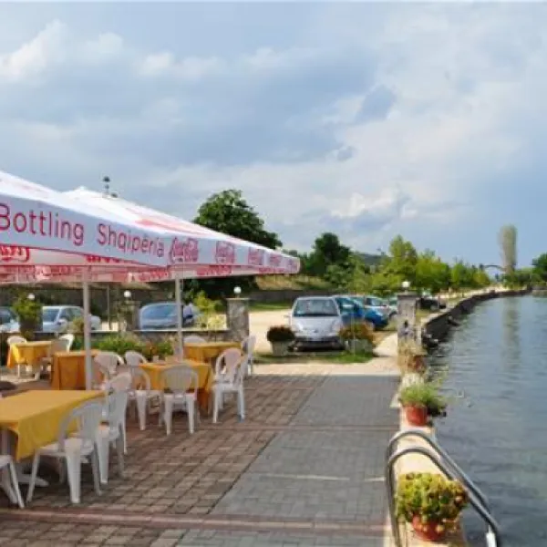 camping-peshku-pogradec-uskwo