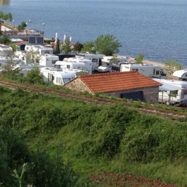 camping-peshku-pogradec-zl3eo