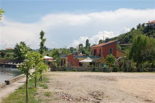 camping-peshku-pogradec-zoral