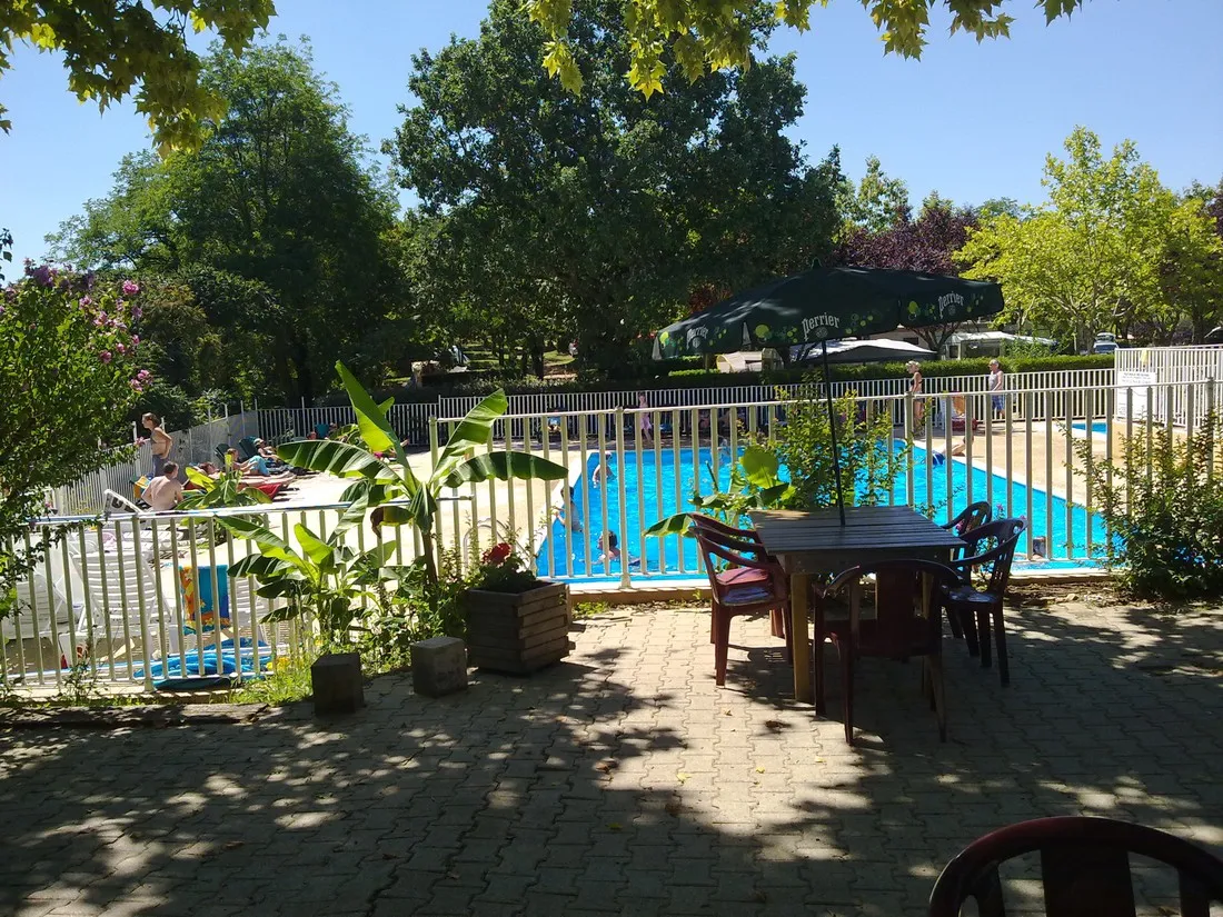 camping-pech-de-caumont-cnac-st-julien-1s8wz