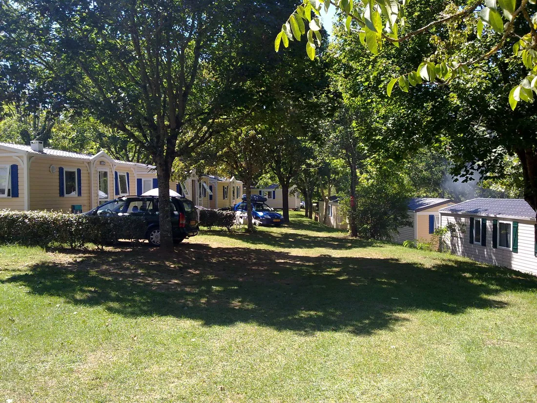 camping-pech-de-caumont-cnac-st-julien-bljbi
