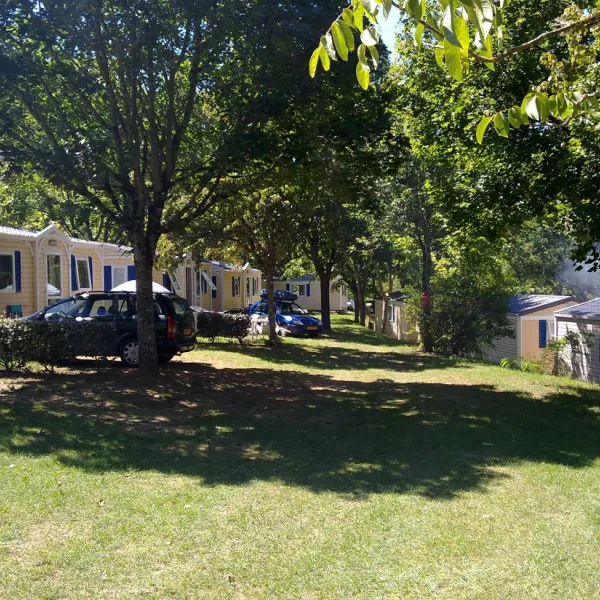 camping-pech-de-caumont-cnac-st-julien-bljbi