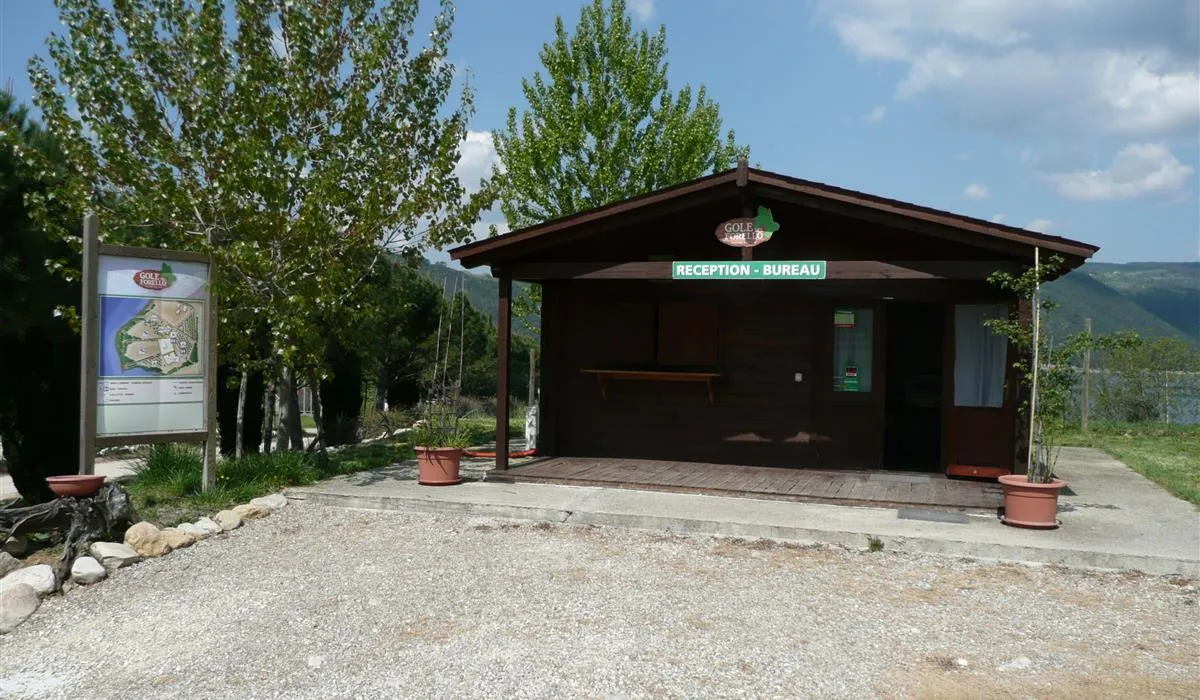 camping-gole-del-forello-baschi-3r5y0