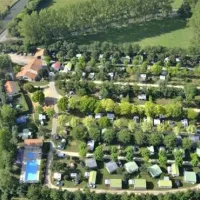 flower-camping-la-venise-verte-coulon-lr8be