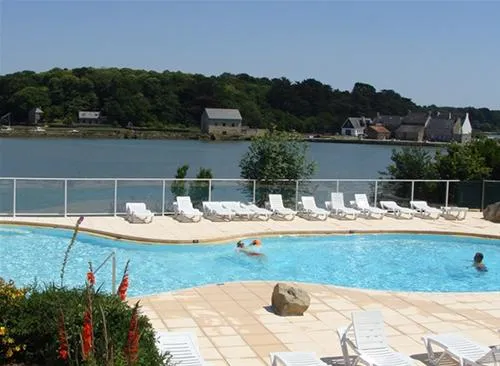 camping-le-lac-carnac-rzf1w