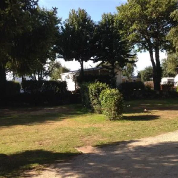 camping-le-lac-carnac-yu6cy