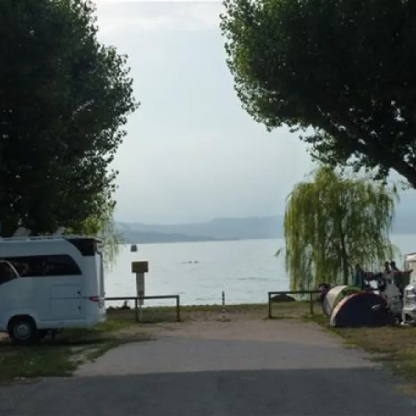 campeggio-san-francesco-desenzano-del-garda-tyj6c