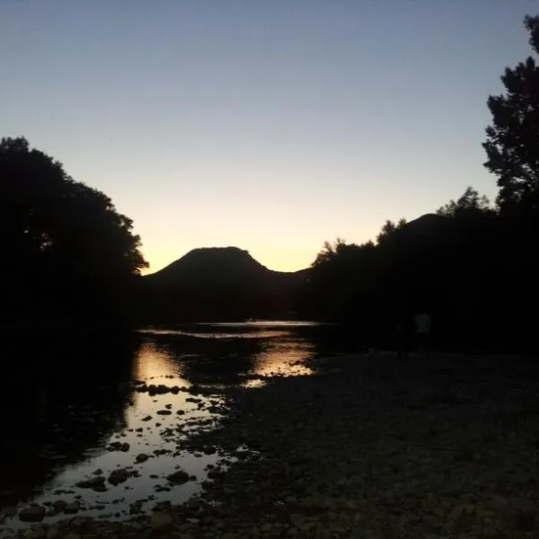 camping-longue-legue-mostuejouls-f2tw4