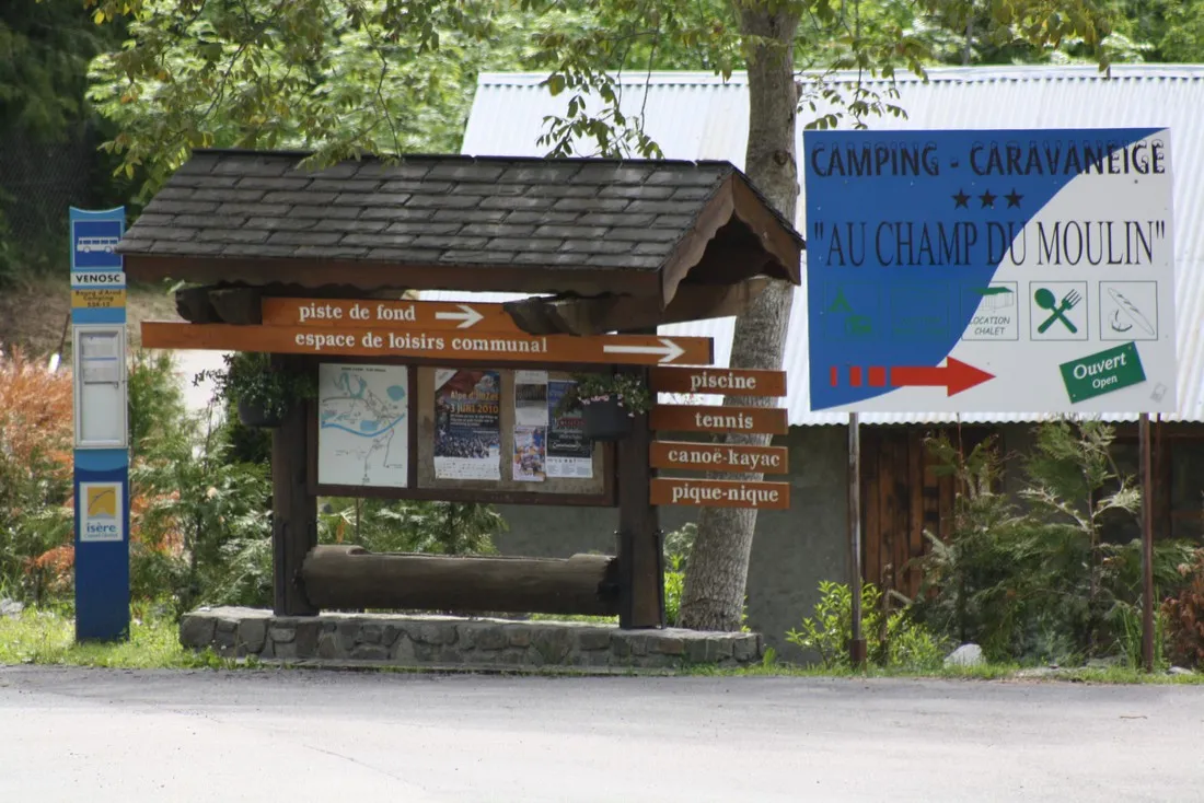 camping-le-champ-du-moulin-isre-s8lik