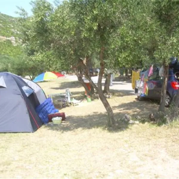 camping-prapratno-ston-xzfeo