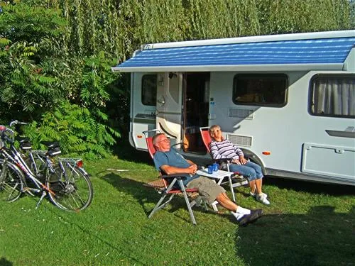 spreewaldcaravancamping-dammstrasse-lbbenau-aczb2