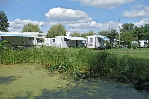 spreewaldcaravancamping-dammstrasse-lbbenau-swnzy