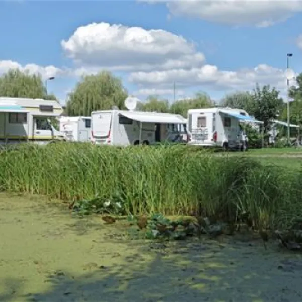 spreewaldcaravancamping-dammstrasse-lbbenau-swnzy